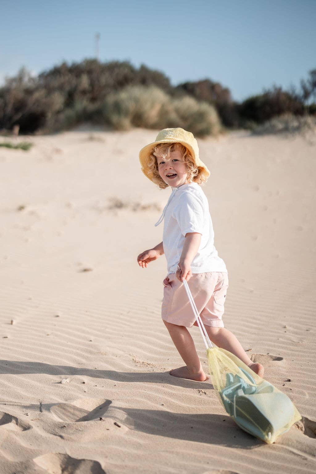 Noosa beach toy bag: Yellow