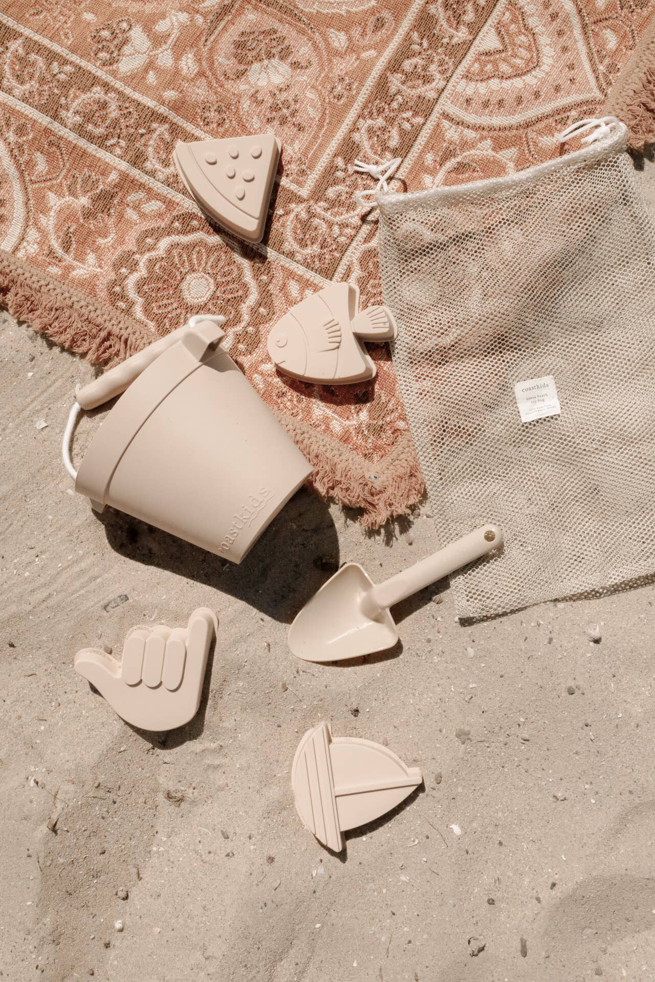 Noosa beach toy bag: Yellow