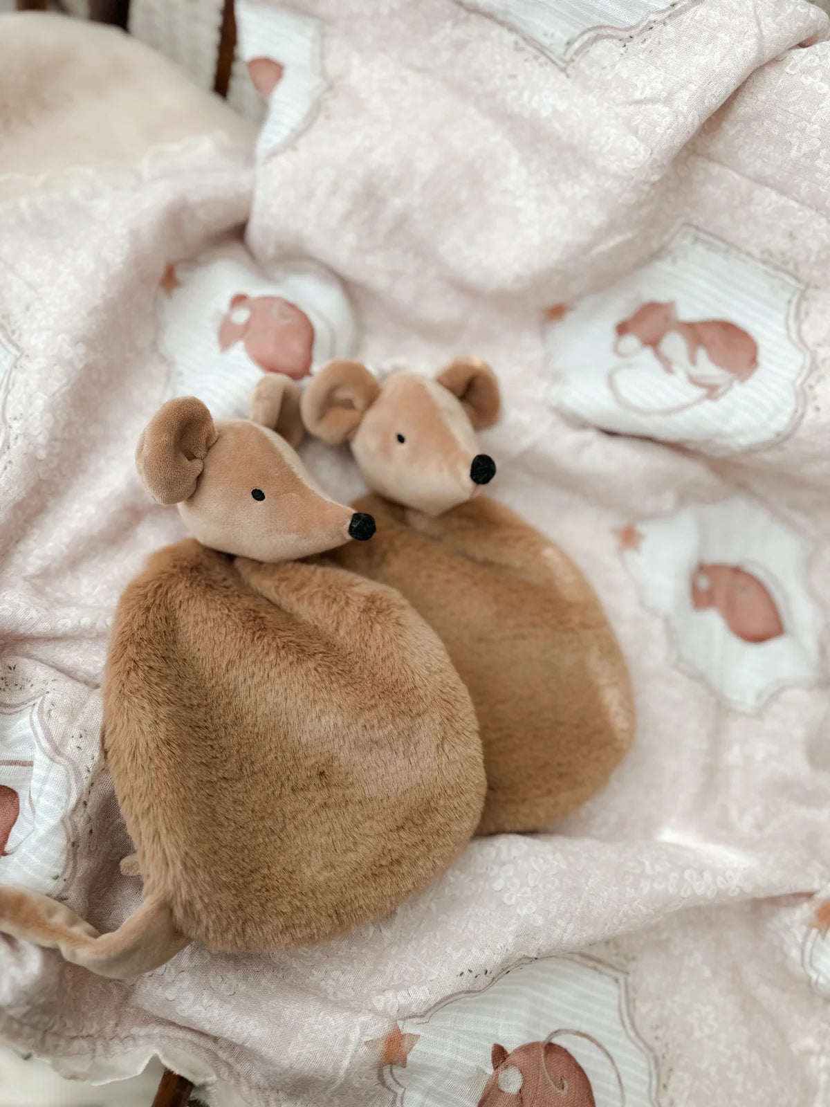 Pop Ya Tot Squeaky Comforter