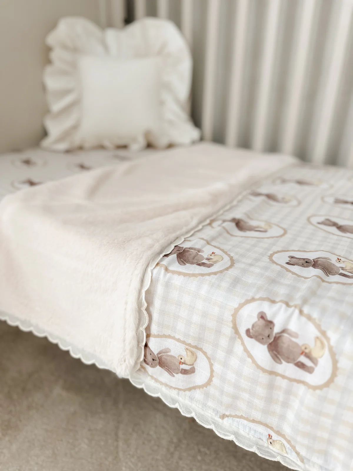 Pop Ya Tot Ted & Duck Blanket
