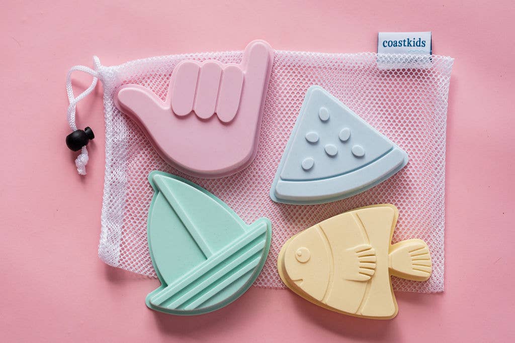 Shelly Beach Sand Moulds: Sand