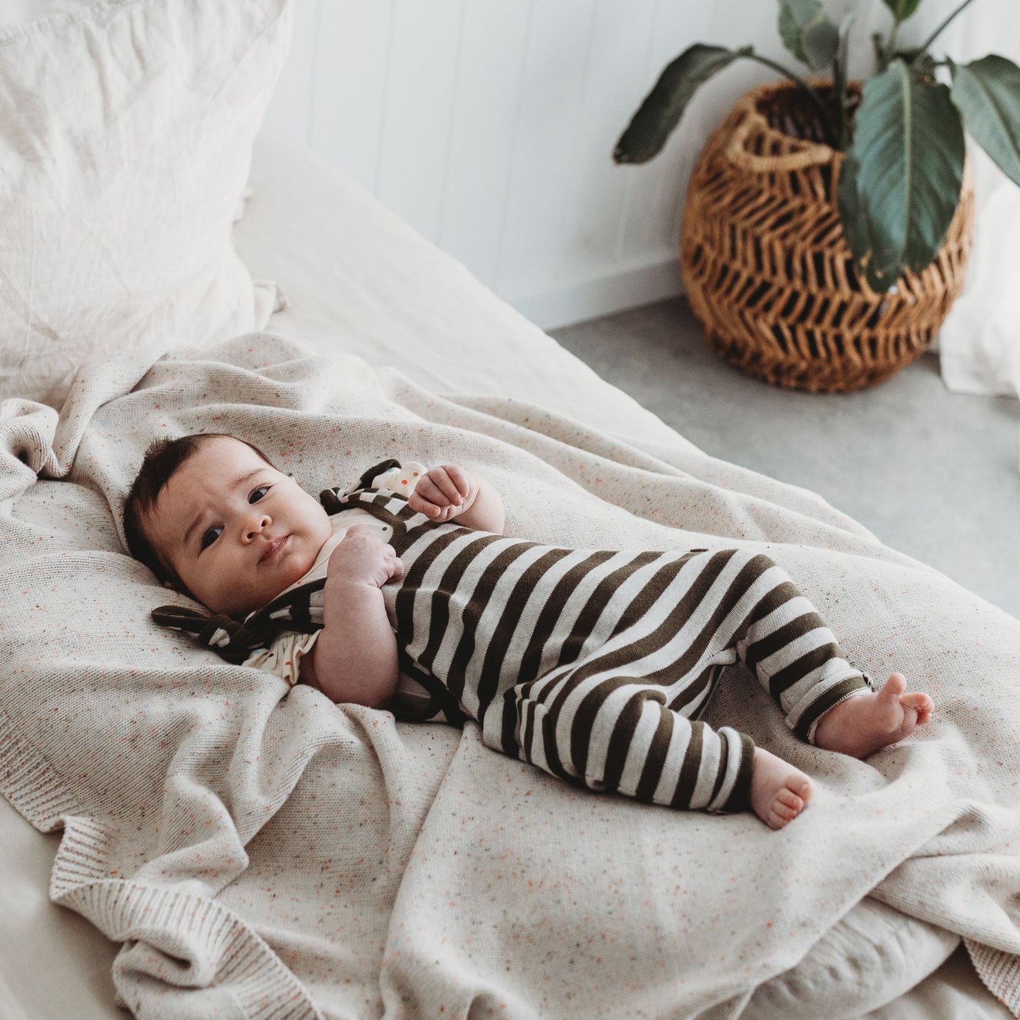 The Rest - Shoulder Tie Overall - Olive Stripe