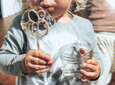 Kinfolk Pantry Eco Bee Bubble Wand