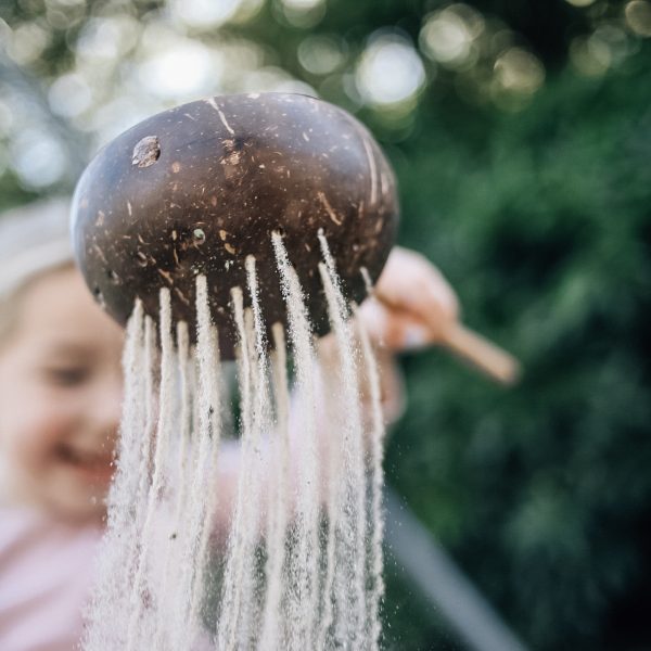 Qtoys - Coconut Sand Scoop