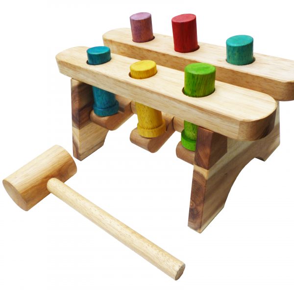 Qtoys - Pound A Peg