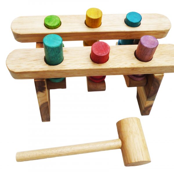 Qtoys - Pound A Peg