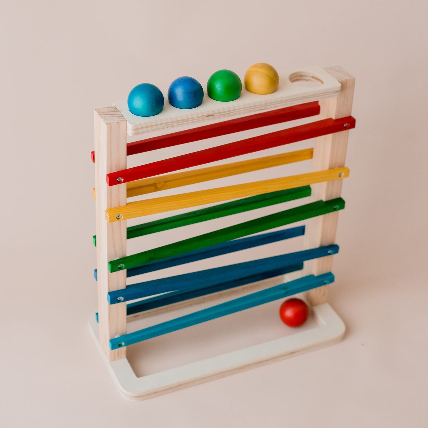 Qtoys - Track A Ball