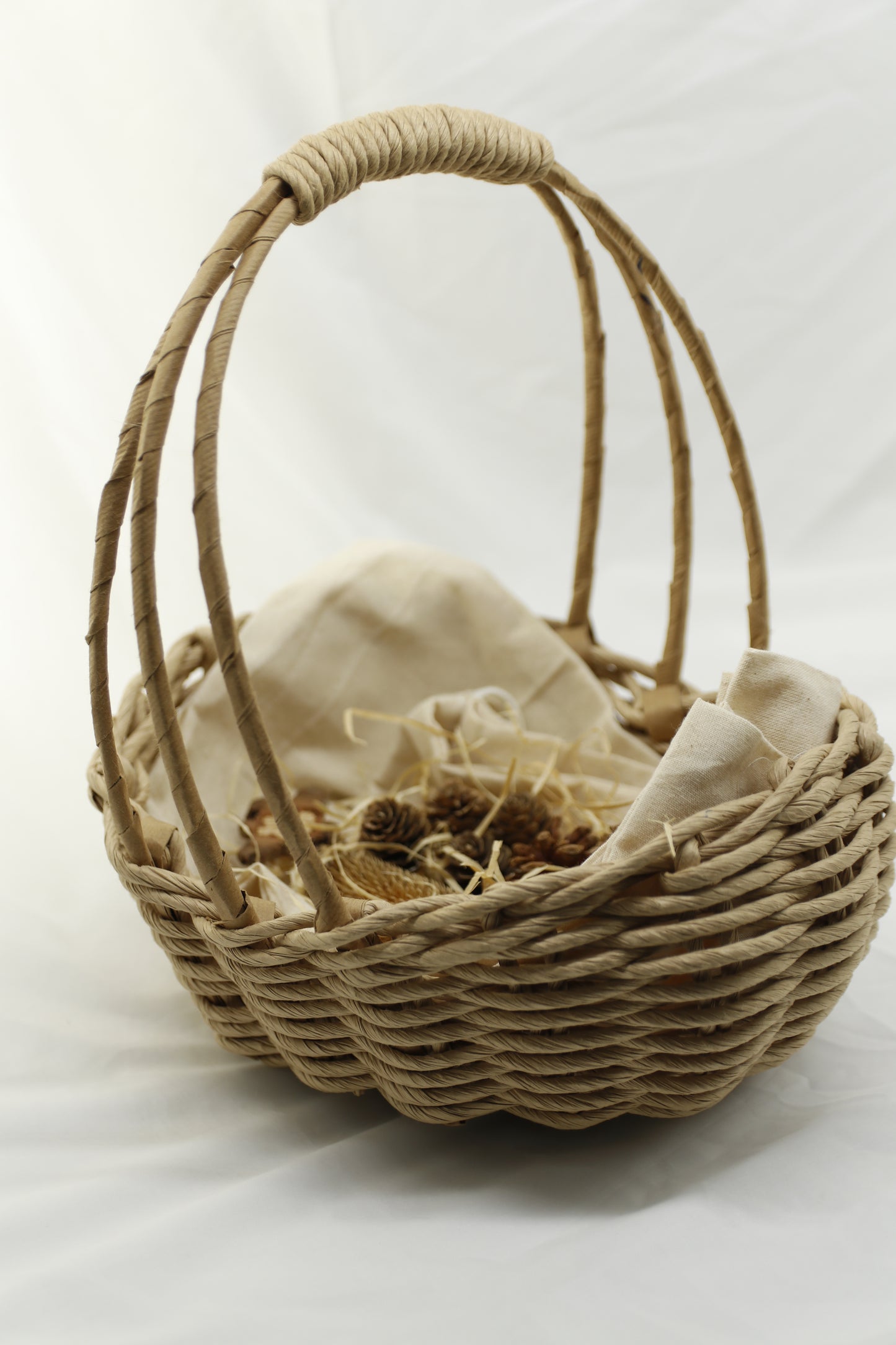 Qtoys - Cane Basket