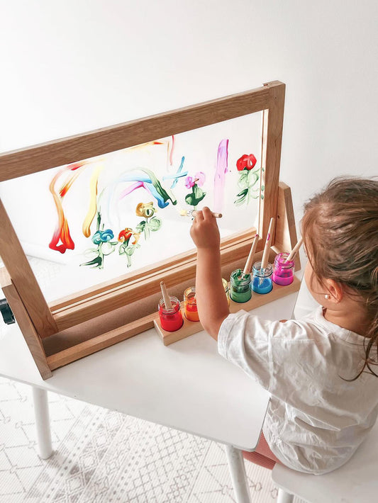 Qtoys - 4 In 1 Table Easel *PREORDER ARRIVING BEFORE CHRISTMAS